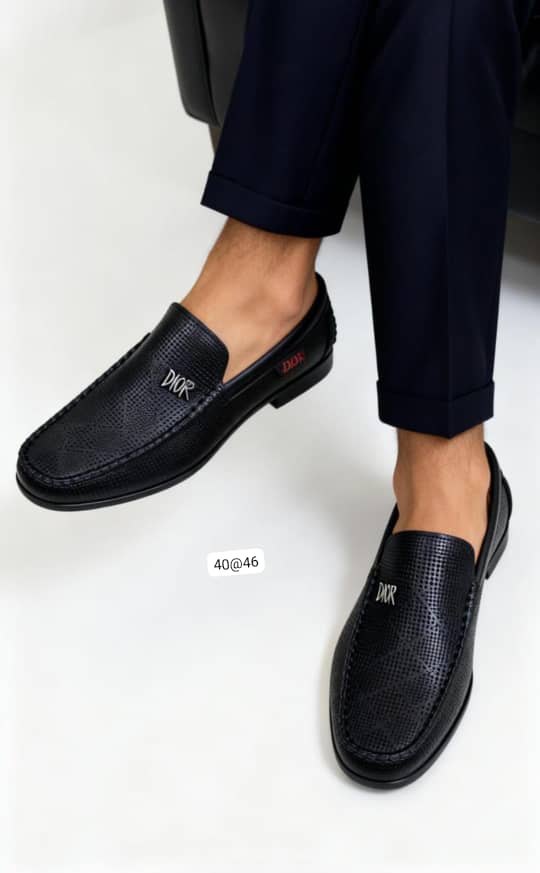 Chaussures homme élégantes violettes – Style premium et raffiné